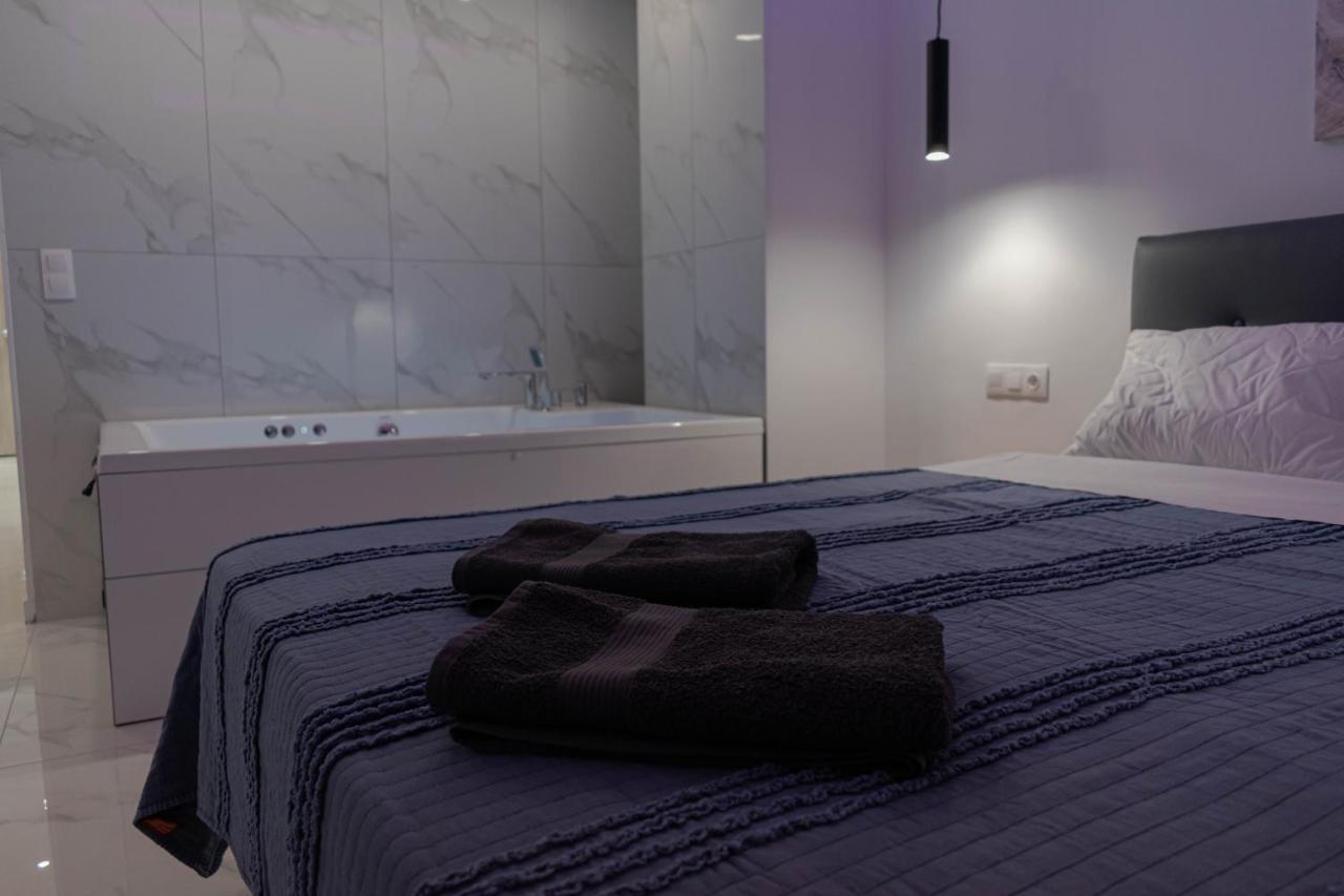 Athens Jacuzzi Apartment Kültér fotó
